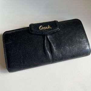 Coach wallet